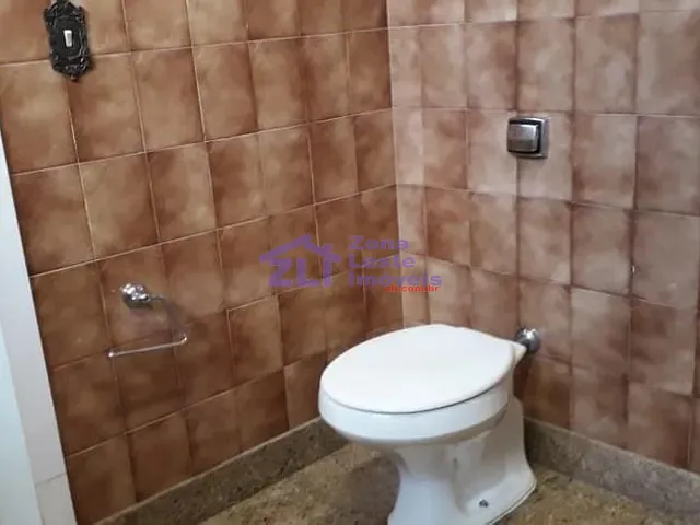 Sobrado com 300m², à venda ou para alugar, no bairro Belenzinho em São Paulo