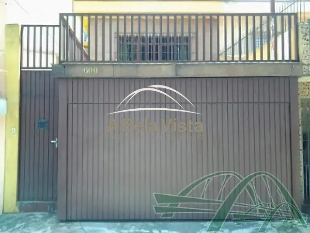 Sobrado com 300m² 2 quartos e 2 banheiros, para alugar, no bairro Vila Osasco em Osasco