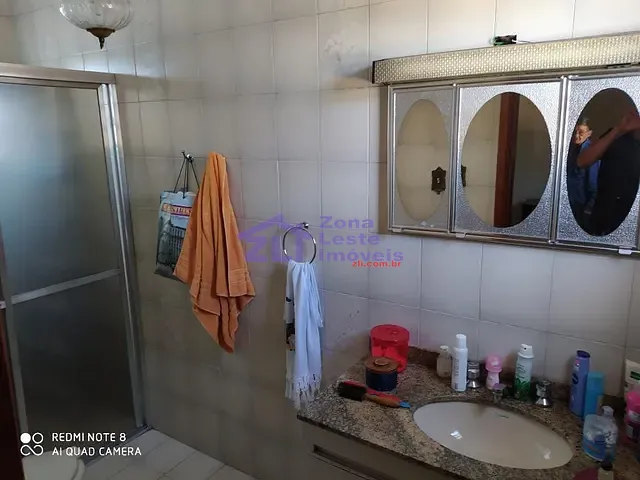 Sobrado com 178m² 3 quartos e 4 banheiros, à venda, no bairro Vila Margarida em São Paulo