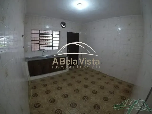 Sobrado com 140m² 3 quartos e 1 banheiro, para alugar, no bairro Santo Antônio em Osasco