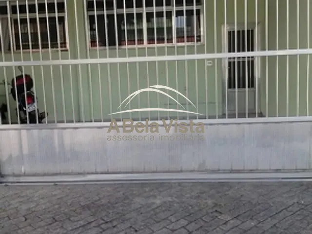 Sobrado com 225m² 5 quartos e 6 banheiros, à venda, no bairro Jardim das Flores em Osasco