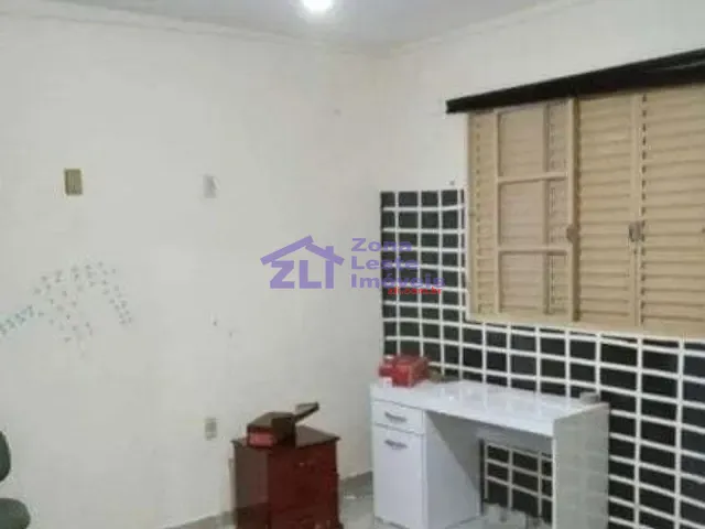 Sobrado com 250m² 3 quartos e 2 banheiros, à venda, no bairro Jardim Vila Formosa em São Paulo