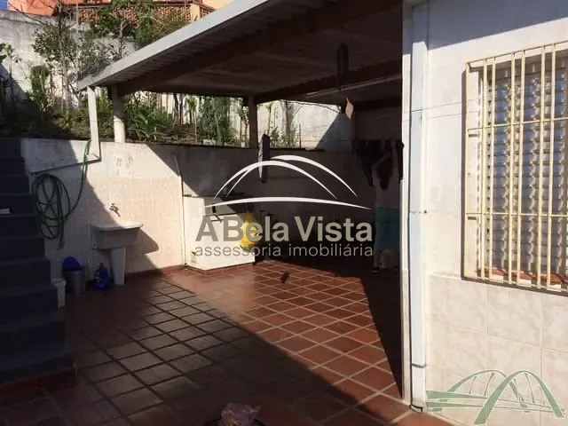 Sobrado com 346m² 4 quartos e 3 banheiros, à venda, no bairro Vila Osasco em Osasco