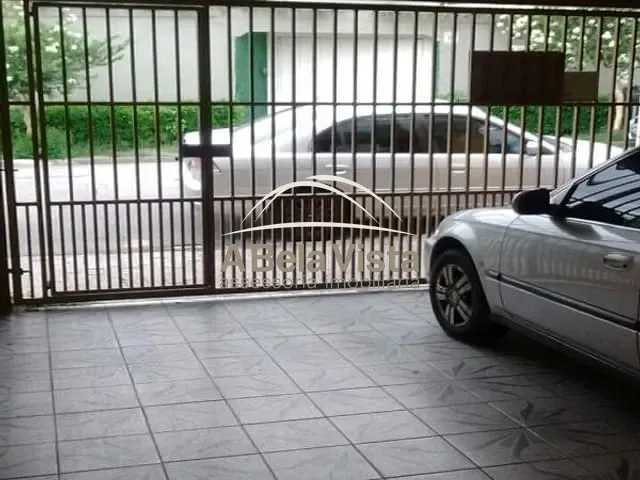 Sobrado com 187m² 3 quartos e 4 banheiros, à venda, no bairro Cipava em Osasco