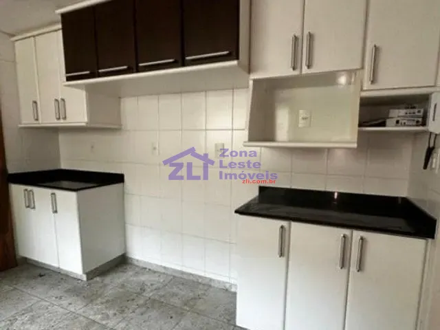 Sobrado com 250m² 3 quartos e 2 banheiros, para alugar, no bairro Jardim Anália Franco em São Paulo