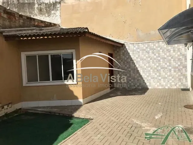 Casa 2 quartos e 2 banheiros, à venda ou para alugar, no bairro Veloso em Osasco