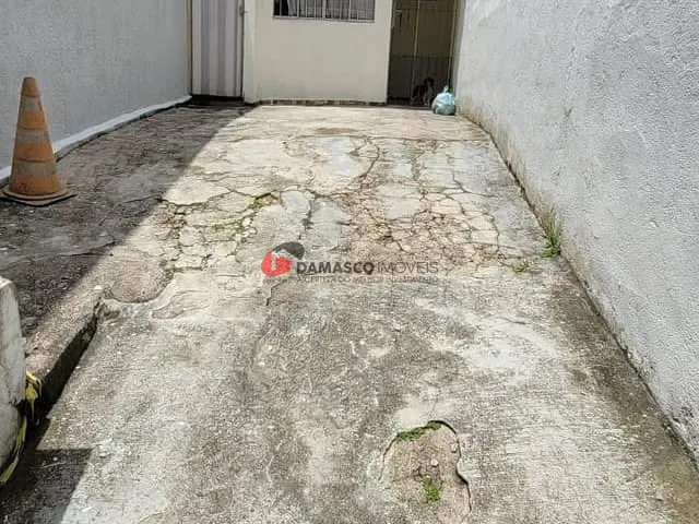 Sobrado 3 quartos e 2 banheiros, à venda, no bairro Santa Paula em São Caetano do Sul