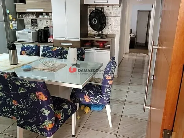 Sobrado 3 quartos e 2 banheiros, à venda, no bairro Santa Paula em São Caetano do Sul