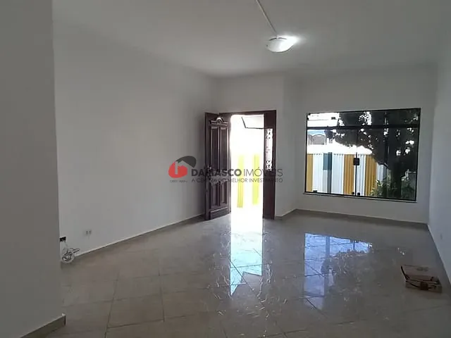 Sobrado 3 quartos e 5 banheiros, para alugar, no bairro Santa Paula em São Caetano do Sul