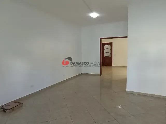 Sobrado 3 quartos e 5 banheiros, para alugar, no bairro Santa Paula em São Caetano do Sul