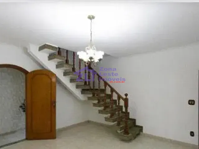 Sobrado com 212m² 3 quartos e 4 banheiros, à venda, no bairro Vila Gomes Cardim em São Paulo