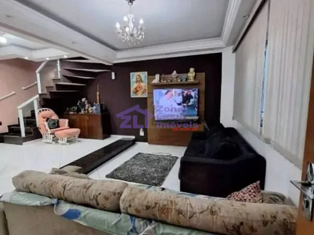 Sobrado com 180m² 3 quartos e 3 banheiros, à venda, no bairro Vila Aricanduva em São Paulo