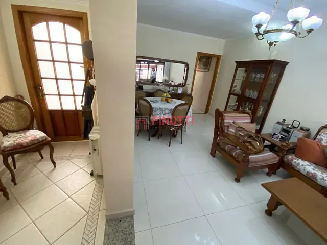 Sobrado 2 quartos e 2 banheiros, para alugar, no bairro Jardim Hollywood em São Bernardo do Campo