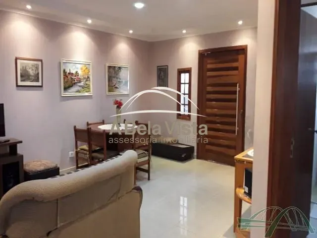 Sobrado com 180m² 4 quartos e 5 banheiros, à venda, no bairro Umuarama em Osasco