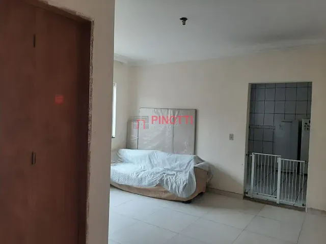 Sobrado 3 quartos e 2 banheiros, à venda, no bairro Nova Petrópolis em São Bernardo do Campo