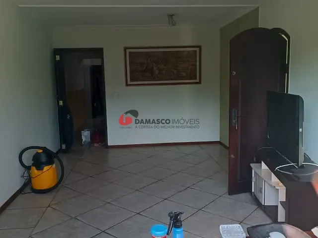 Sobrado 2 quartos e 3 banheiros, à venda, no bairro Vila Eldízia em Santo André