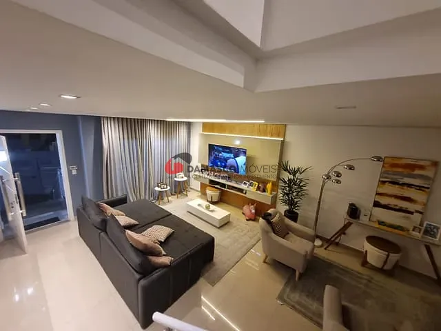 Sobrado com 280m² 3 quartos e 5 banheiros, à venda, no bairro Santa Maria em São Caetano do Sul