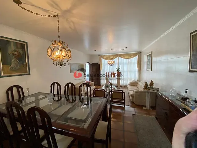 Sobrado com 335m² 4 quartos e 3 banheiros, à venda, no bairro Cerâmica em São Caetano do Sul