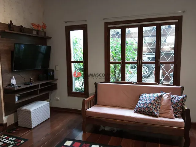 Sobrado 4 quartos e 4 banheiros, à venda, no bairro Vila Homero Thon em Santo André