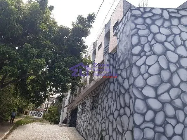 Sobrado com 80m² 2 quartos e 2 banheiros, para alugar, no bairro Jardim Egle em São Paulo
