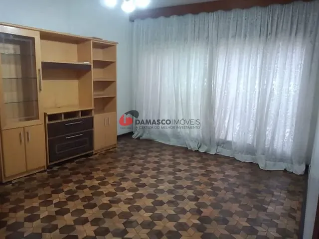Sobrado 4 quartos e 4 banheiros, à venda, no bairro Jardim em Santo André