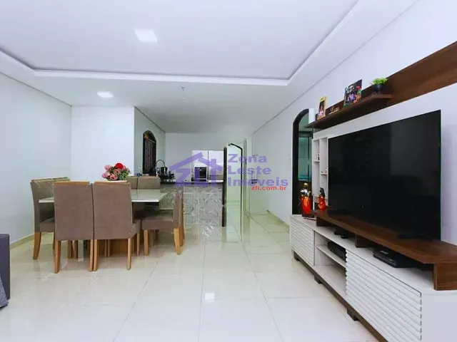 Sobrado com 257m² 6 quartos e 4 banheiros, à venda ou para alugar, no bairro Vila Mafra em São Paulo