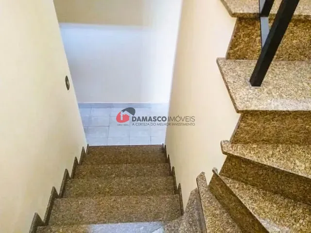 Sobrado 3 quartos e 1 banheiro, à venda, no bairro Campestre em Santo André