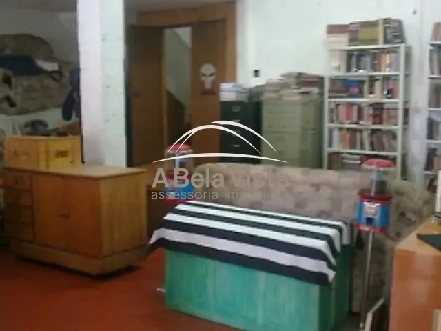 Sobrado com 521m² 3 quartos e 1 banheiro, à venda, no bairro Jardim das Flores em Osasco
