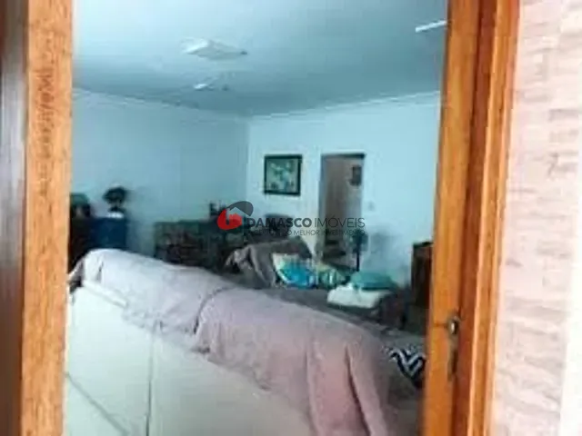 Sobrado 3 quartos e 2 banheiros, à venda, no bairro Barcelona em São Caetano do Sul