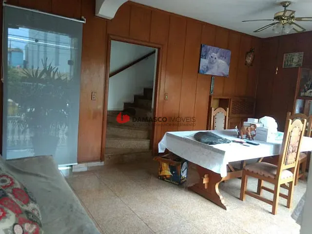 Sobrado com 400m² 4 quartos e 2 banheiros, à venda, no bairro Santa Maria em Santo André