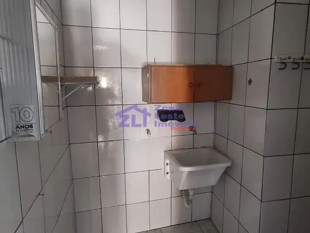 Sobrado com 80m² 1 quarto e 2 banheiros, para alugar, no bairro Vila Carrão em São Paulo