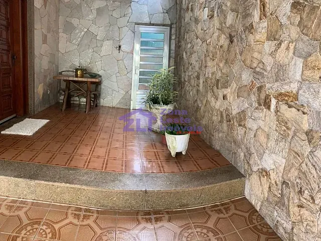 Sobrado com 176m² 3 quartos e 4 banheiros, à venda, no bairro Jardim Piqueroby em São Paulo