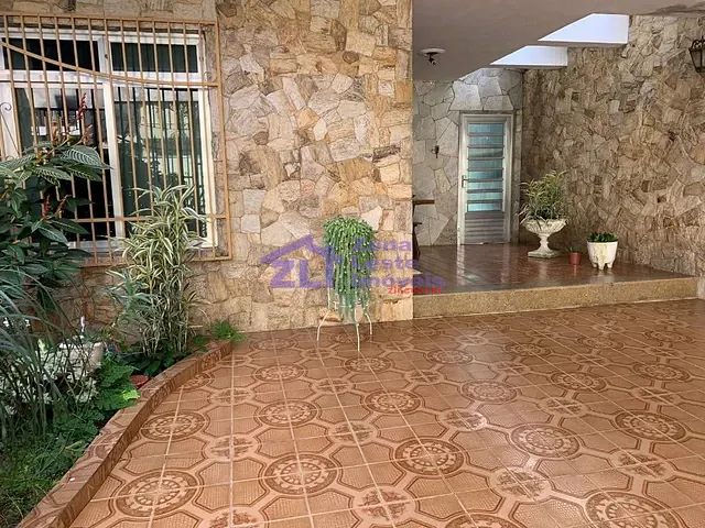Sobrado com 176m² 3 quartos e 4 banheiros, à venda, no bairro Jardim Piqueroby em São Paulo