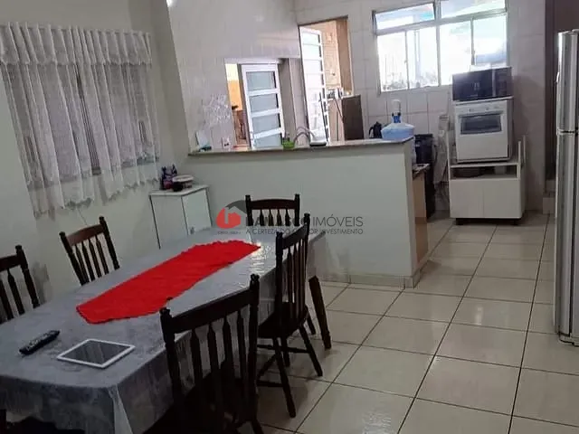 Sobrado com 266m² 3 quartos e 3 banheiros, à venda, no bairro Vila Assunção em Santo André