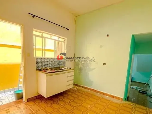 Sobrado com 125m² 2 quartos e 1 banheiro, à venda, no bairro Vila Paulo Silas em São Paulo