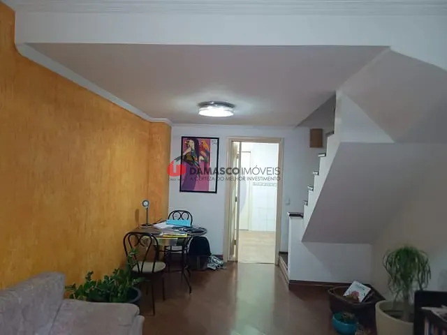 Sobrado 4 quartos e 2 banheiros, à venda, no bairro Vila Caraguatá em São Paulo