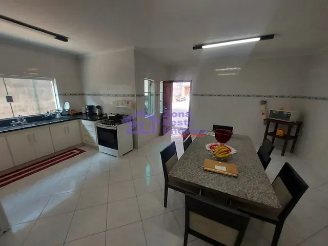 Sobrado com 510m² 3 quartos e 5 banheiros, à venda, no bairro Vila Santa Clara em São Paulo