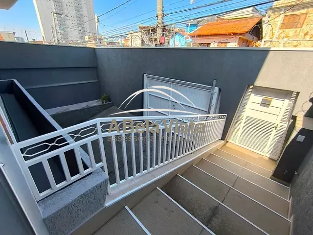 Sobrado com 485m² 6 quartos e 5 banheiros, para alugar, no bairro Vila Yolanda em Osasco