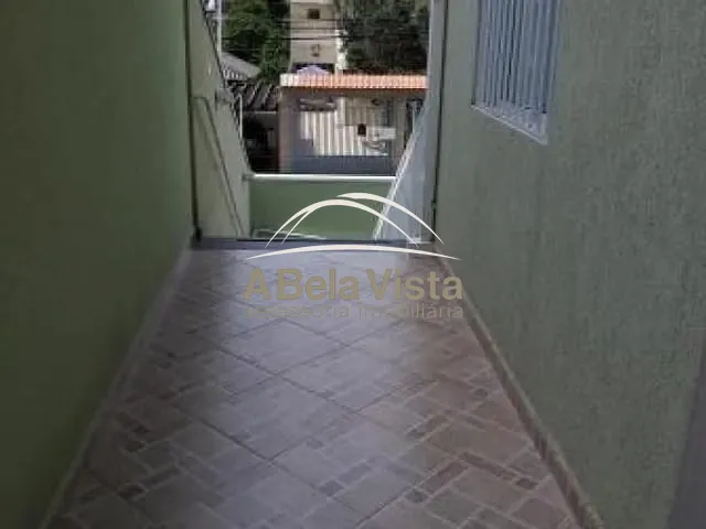 Sobrado 2 quartos e 2 banheiros, para alugar, no bairro Quitaúna em Osasco