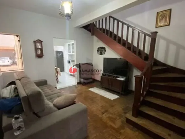 Sobrado com 238m² 3 quartos e 2 banheiros, à venda, no bairro Santa Paula em São Caetano do Sul