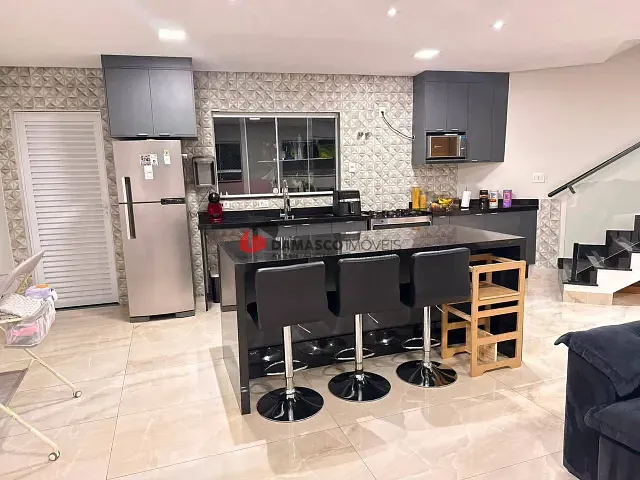 Sobrado com 132m² 3 quartos e 5 banheiros, à venda, no bairro Santa Maria em São Caetano do Sul