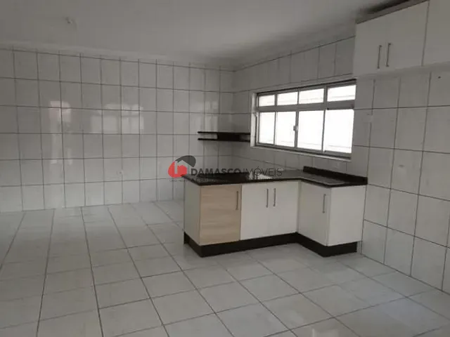 Sobrado 3 quartos e 2 banheiros, à venda, no bairro Jardim Teresa em São Paulo