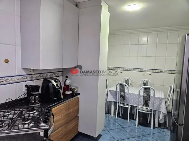 Sobrado com 137m² 3 quartos e 5 banheiros, à venda, no bairro Olímpico em São Caetano do Sul