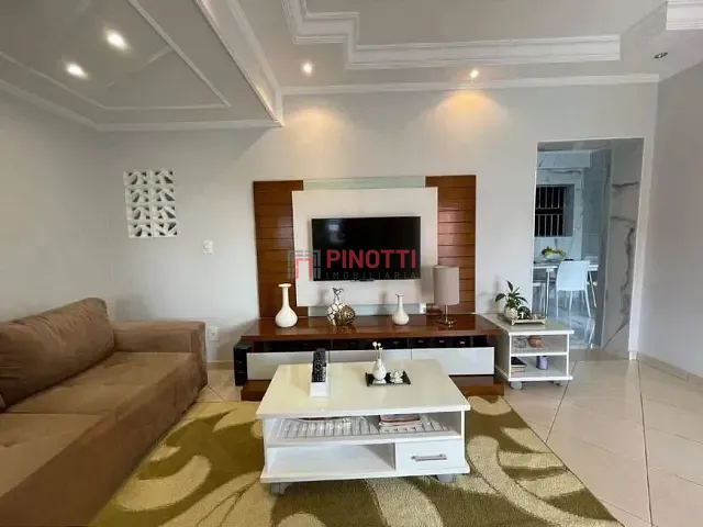 Sobrado 4 quartos e 3 banheiros, à venda, no bairro Nova Petrópolis em São Bernardo do Campo