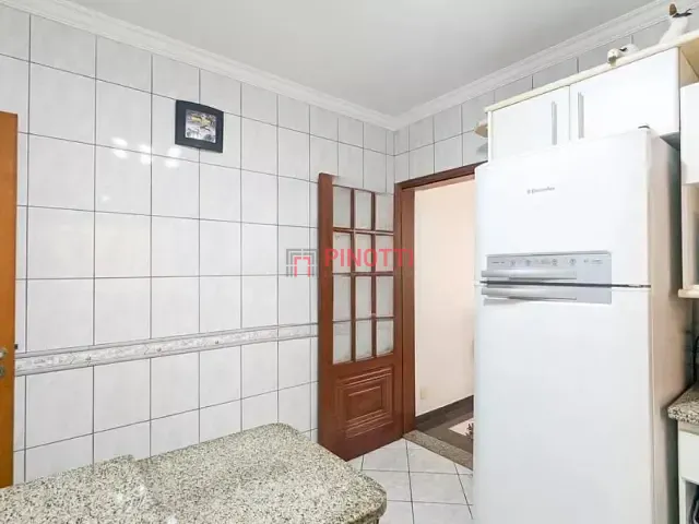 Sobrado 3 quartos e 4 banheiros, à venda, no bairro Jardim Hollywood em São Bernardo do Campo