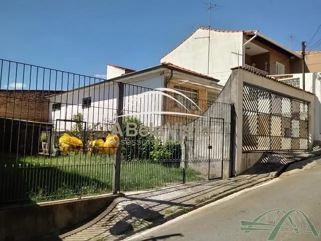 Sobrado com 147m² 4 quartos e 2 banheiros, à venda, no bairro Centro em Osasco