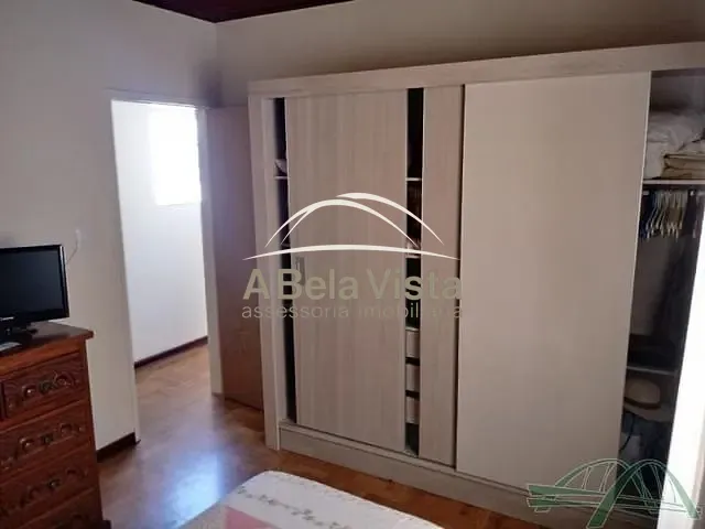 Sobrado com 147m² 4 quartos e 2 banheiros, à venda, no bairro Centro em Osasco