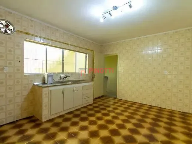 Sobrado 2 quartos e 2 banheiros, à venda, no bairro Parque Santo Antônio em São Bernardo do Campo