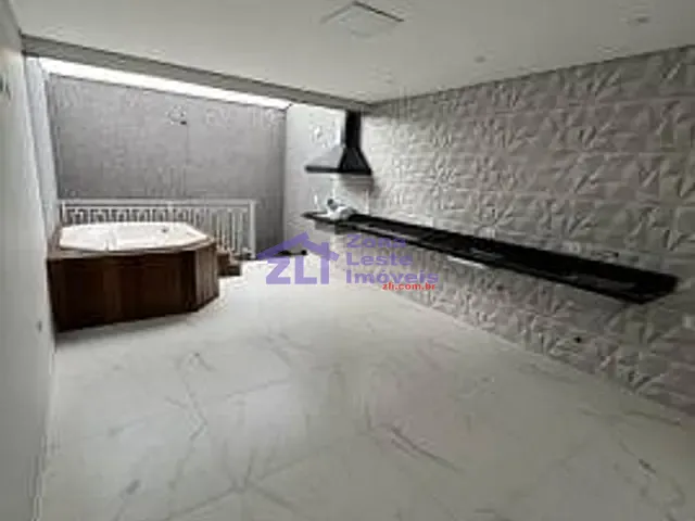 Sobrado com 218m² 3 quartos e 4 banheiros, à venda, no bairro Vila Carrão em São Paulo