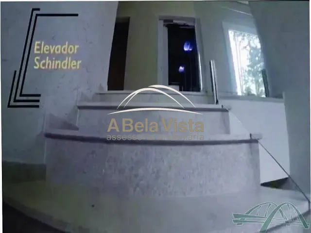 Sobrado com 1240m² 4 quartos e 6 banheiros, à venda, no bairro Alphaville em Santana de Parnaíba